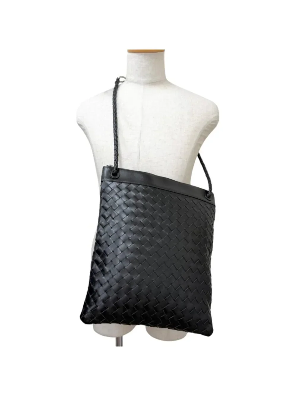 Bottega Veneta Andiamo Leather Intrecciato Messenger Flat Shoulder